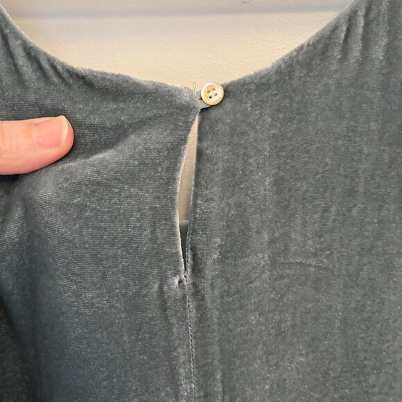 NWT J. Crew Sage Green Silk Blend Velour Tank, Size Medium - Picture 6 of 12
